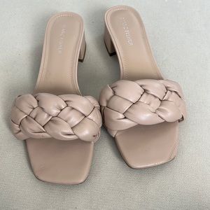 Marc fisher Calvie slide nude slip on sandal